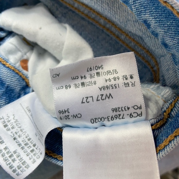 Levi’s and Frame jeans sales $20 per pair - Picture 2 of 12